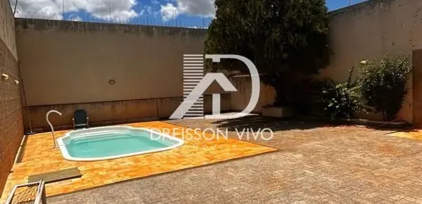 Casa com 3 Quartos para alugar, 219m² no Centro, Mirassol