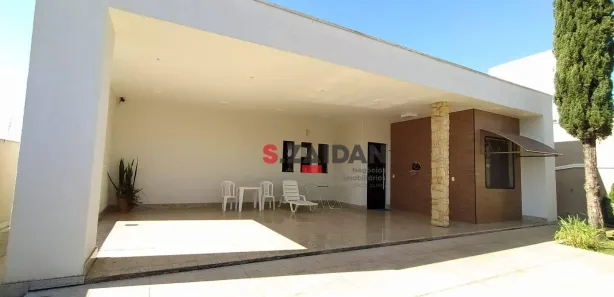 Casa com 3 Quartos à venda, 275m² no Centro, Águas de São Pedro