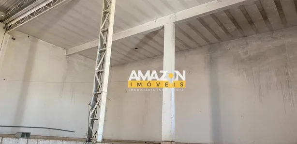 Galpão / Depósito / Armazém à venda, 500m² no Campinas, Pindamonhangaba