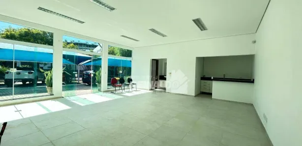Loja / Salão / Ponto Comercial para alugar, 40m² no Jardim de Lucca, Itatiba