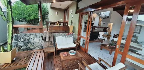 Casa de Condomínio com 4 Quartos para alugar, 180m² no Ferradura, Armação dos Búzios