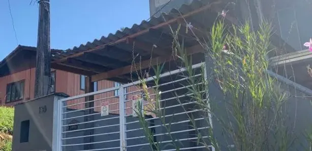 Sobrado com 3 Quartos à venda, 92m² no Iririú, Joinville