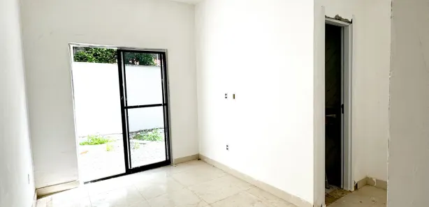 Casa com 3 Quartos à venda, 100m² no Luzardo Viana, Maracanaú