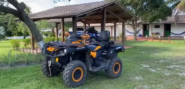 Fazenda / Sítio / Chácara com 9 Quartos à venda, 980000m² no Praia do Forte, Mata de São João