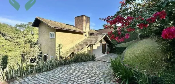 Casa de Condomínio com 4 Quartos à venda, 355m² no Chácara dos Lagos, Carapicuíba