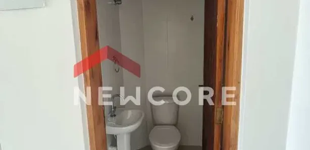 Conjunto Comercial / Sala à venda, 30m² no Centro, Mongaguá