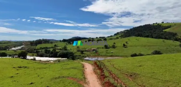 Fazenda / Sítio / Chácara com 1 Quarto à venda, 44m² no Centro, Pouso Alegre