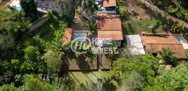 Fazenda / Sítio / Chácara com 3 Quartos à venda, 300m² no Centro, Jarinu