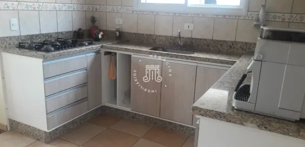 Fazenda / Sítio / Chácara com 3 Quartos à venda, 198m² no Aglomeração Urbana de Jundiaí, Louveira