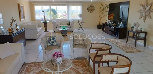 Casa de Condomínio com 4 Quartos à venda, 450m² no Região dos Lagos, Brasília