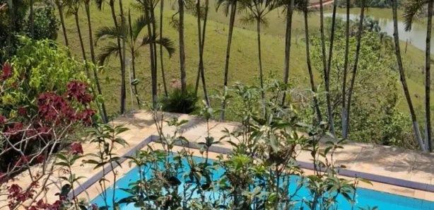 Casa com 4 Quartos à venda, 5000m² no Almeida Prado, Igaratá