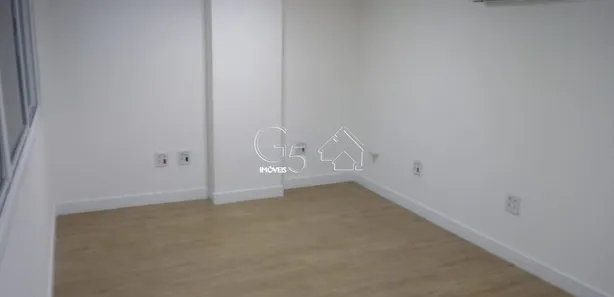 Conjunto Comercial / Sala para alugar, 12m² no Região Central, Caieiras