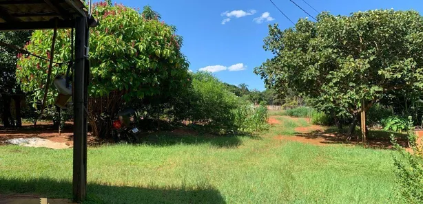Fazenda / Sítio / Chácara com 3 Quartos à venda, 5000m² no Chácara Lourdes Meireles, Valparaíso de Goiás
