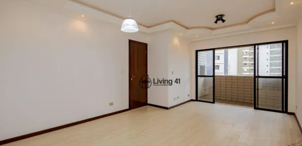 Apartamento com 3 Quartos à venda, 107m² no Cabral, Curitiba