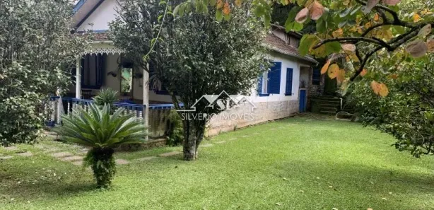 Casa com 4 Quartos à venda, 305m² no Simeria, Petrópolis