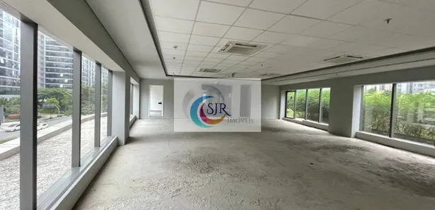 Conjunto Comercial / Sala para alugar, 300m² no Vila Olímpia, São Paulo