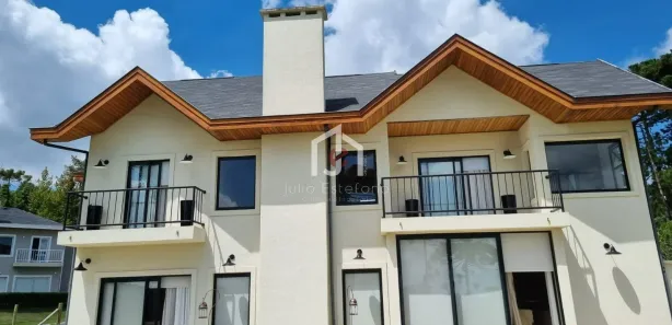 Casa de Condomínio com 4 Quartos à venda, 256m² no Alto da Boa Vista, Campos do Jordão