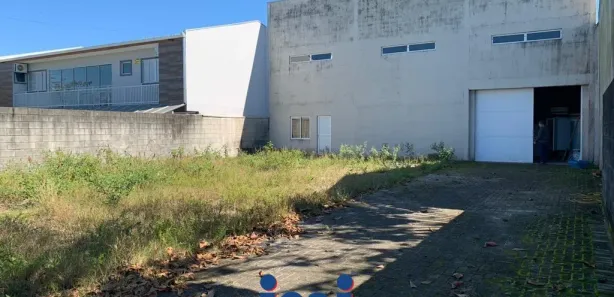 Galpão / Depósito / Armazém à venda, 300m² no , Pontal do Paraná