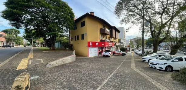 Prédio Inteiro à venda, 1146m² no Maracanã, Foz do Iguaçu