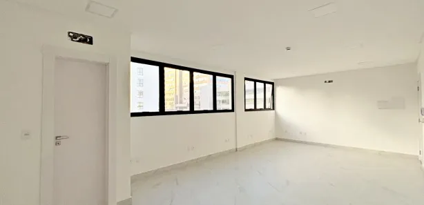 Conjunto Comercial / Sala para alugar, 38m² no Velha, Blumenau