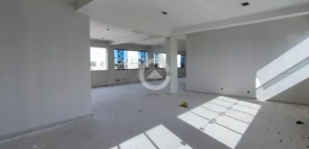 Prédio Inteiro para venda ou aluguel, 760m² no Jardim do Lago, Campinas