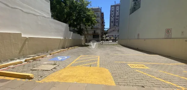 Galpão / Depósito / Armazém com 10 Quartos à venda, 572m² no Bonfim, Santa Maria