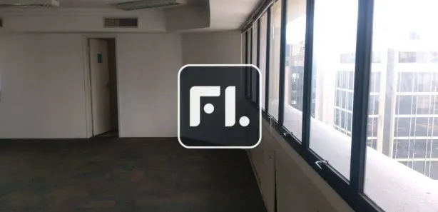 Conjunto Comercial / Sala para venda ou aluguel, 300m² no Vila Olímpia, São Paulo