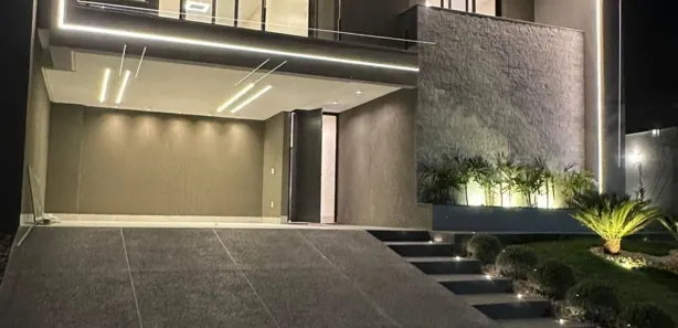 Casa de Condomínio com 4 Quartos à venda, 265m² no Jardins Capri, Senador Canedo
