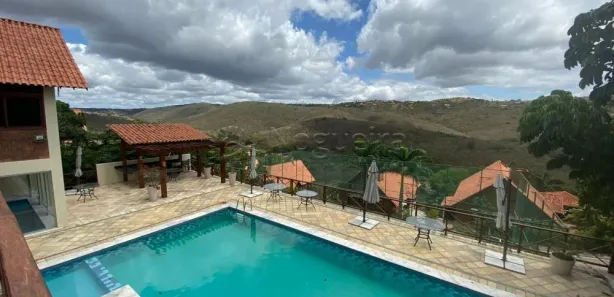 Casa de Condomínio com 4 Quartos à venda, 334m² no Alpes Suiços, Gravatá