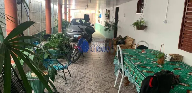 Prédio Inteiro à venda, 244m² no Vila Jayara, Anápolis