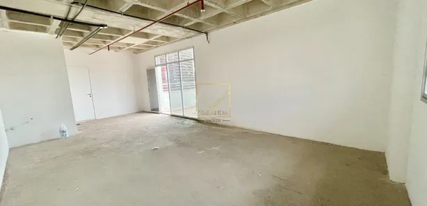 Conjunto Comercial / Sala à venda, 88m² no Santa Tereza, Belo Horizonte