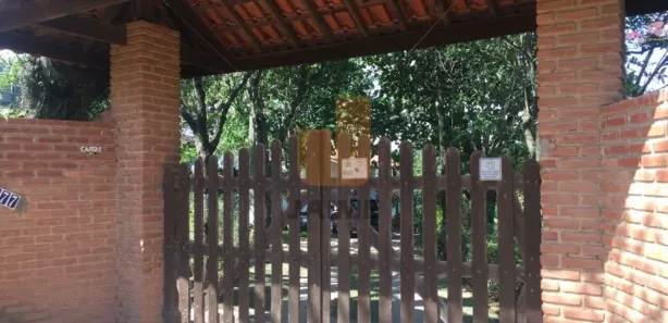 Fazenda / Sítio / Chácara com 3 Quartos à venda, 3200m² no Centro (São João Novo), São Roque
