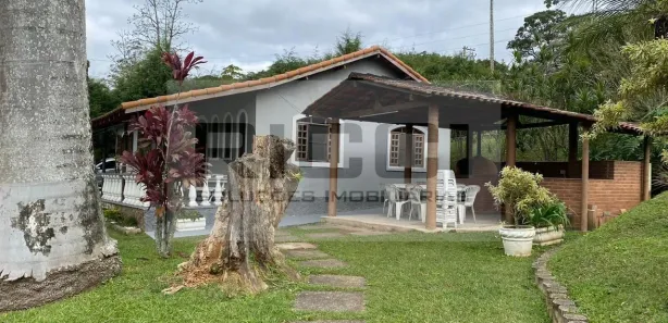 Fazenda / Sítio / Chácara com 3 Quartos para alugar, 10m² no Porteira Preta, Mogi das Cruzes