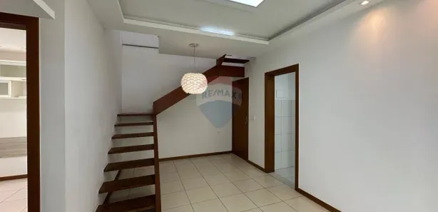 Cobertura com 3 Quartos para alugar, 86m² no Pimenteiras, Teresópolis