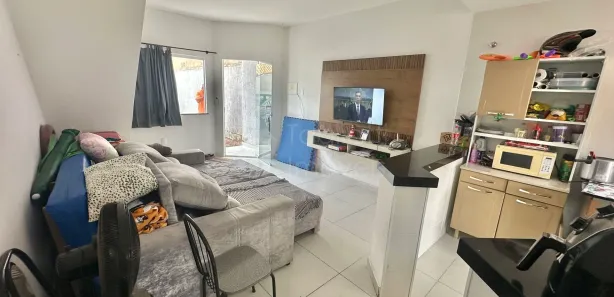 Sobrado com 2 Quartos à venda, 74m² no Bananeiras (Iguabinha), Araruama