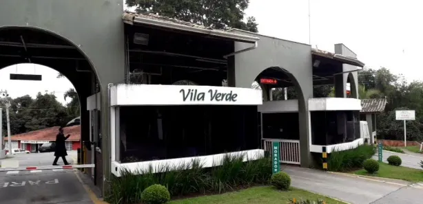 Casa de Condomínio com 3 Quartos para venda ou aluguel, 200m² no Transurb, Itapevi
