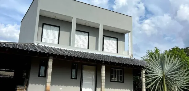 Fazenda / Sítio / Chácara com 4 Quartos à venda, 800m² no , Mairinque