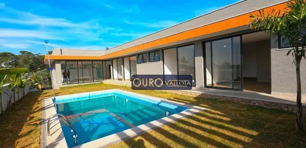 Sobrado com 4 Quartos para alugar, 346m² no Paisagem Renoir, Cotia