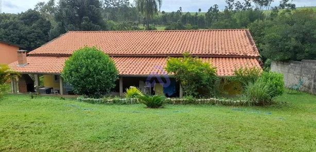 Fazenda / Sítio / Chácara com 3 Quartos à venda, 120m² no , Alambari