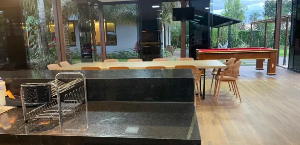Casa de Condomínio com 5 Quartos à venda, 430m² no , Santo Antônio de Goiás
