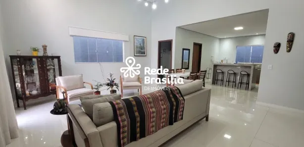 Casa de Condomínio com 3 Quartos à venda, 327m² no Setor Habitacional Contagem, Brasília