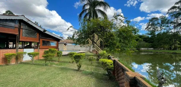Fazenda / Sítio / Chácara com 4 Quartos para venda ou aluguel, 12000m² no Jardim Sueli, Atibaia