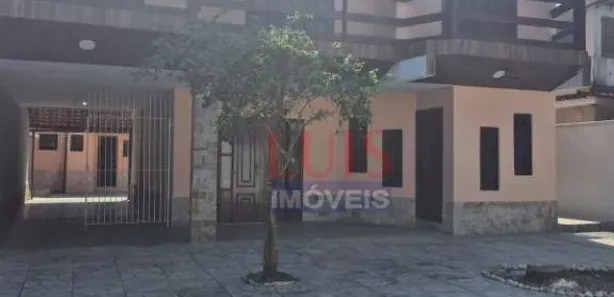 Casa com 4 Quartos para alugar, 261m² no Piratininga, Niterói