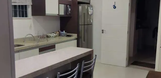 Casa com 2 Quartos para alugar, 120m² no , São Pedro de Alcântara