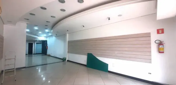 Galpão / Depósito / Armazém para alugar, 129m² no Centro, Americana