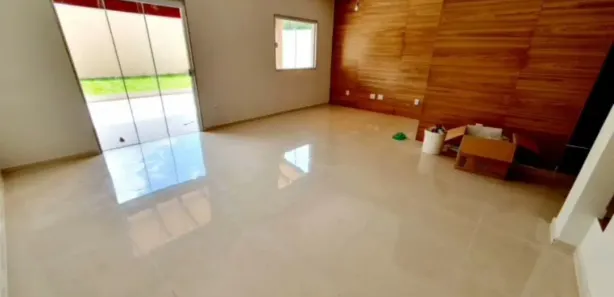 Casa de Condomínio com 3 Quartos para alugar, 120m² no Liberdade, Resende