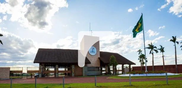 Terreno / Lote / Condomínio à venda, 820m² no , Sertaneja