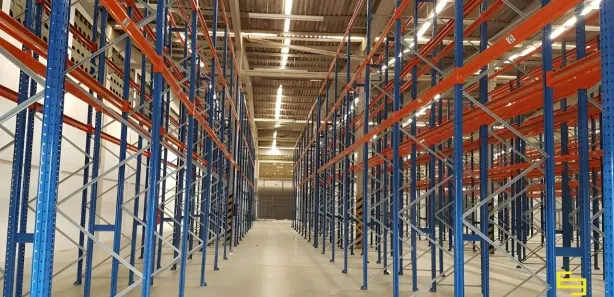 Galpão / Depósito / Armazém para alugar, 1272m² no Centro, Alhandra