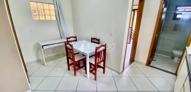Apartamento com 2 Quartos para alugar, 60m² no Velha Central, Blumenau