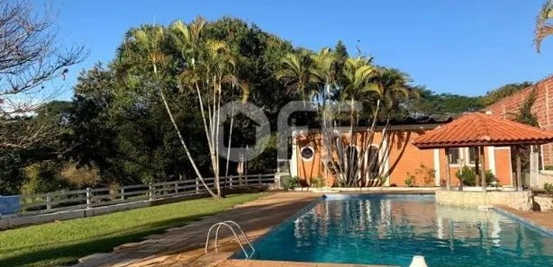 Fazenda / Sítio / Chácara com 6 Quartos à venda, 35000m² no Área Rural de Boituva, Boituva